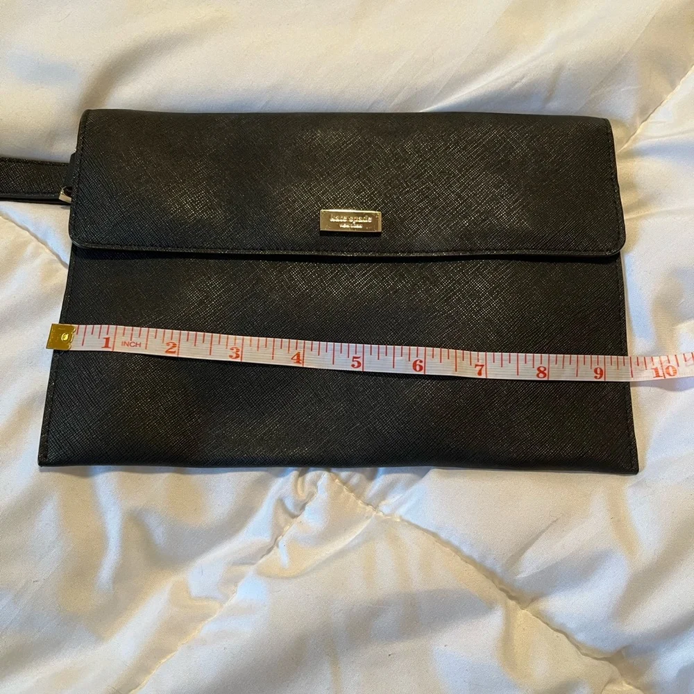 Kate Spade Wristlet Black